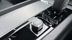 Volvo XC60 2.0 B5P Plus Dark 5dr AWD Geartronic Petrol Estate